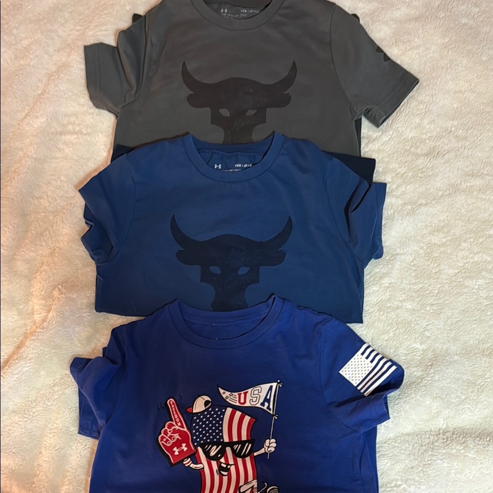 Under Armour Blue and Gray Short Sleeve Tees